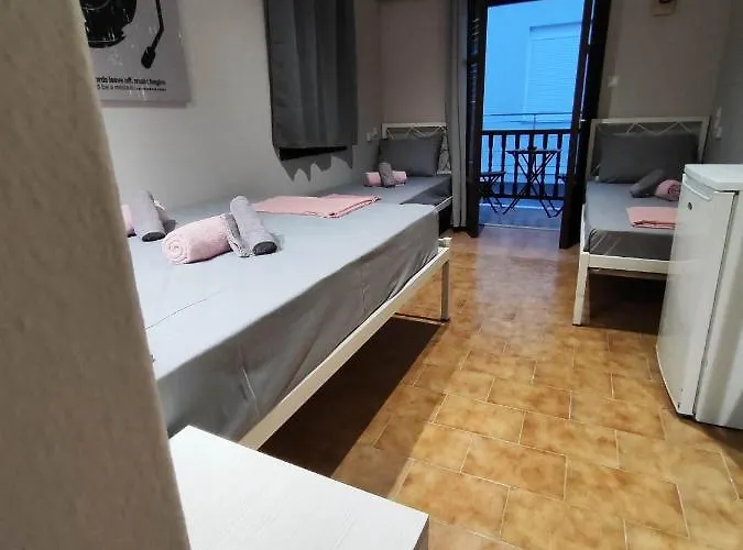 Guest house Grecos Zero Skiathos Skiathos Town