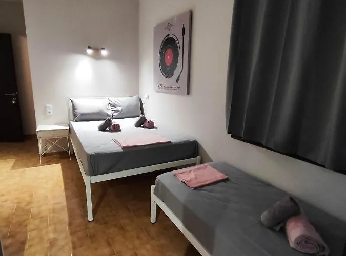 Grecos Zero Skiathos Guest house Skiathos Town