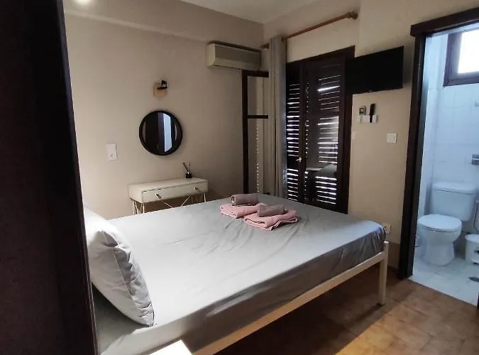 Grecos Zero Skiathos Guest house 3*